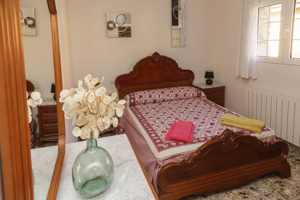En Casa De Carlos Ortigosa del Monte Luaran gambar